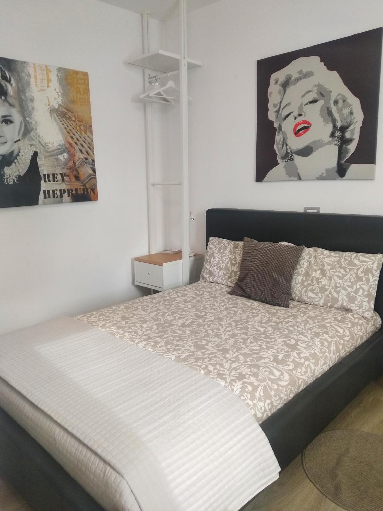 H5-5H Luxury Room Maranello Quarto foto